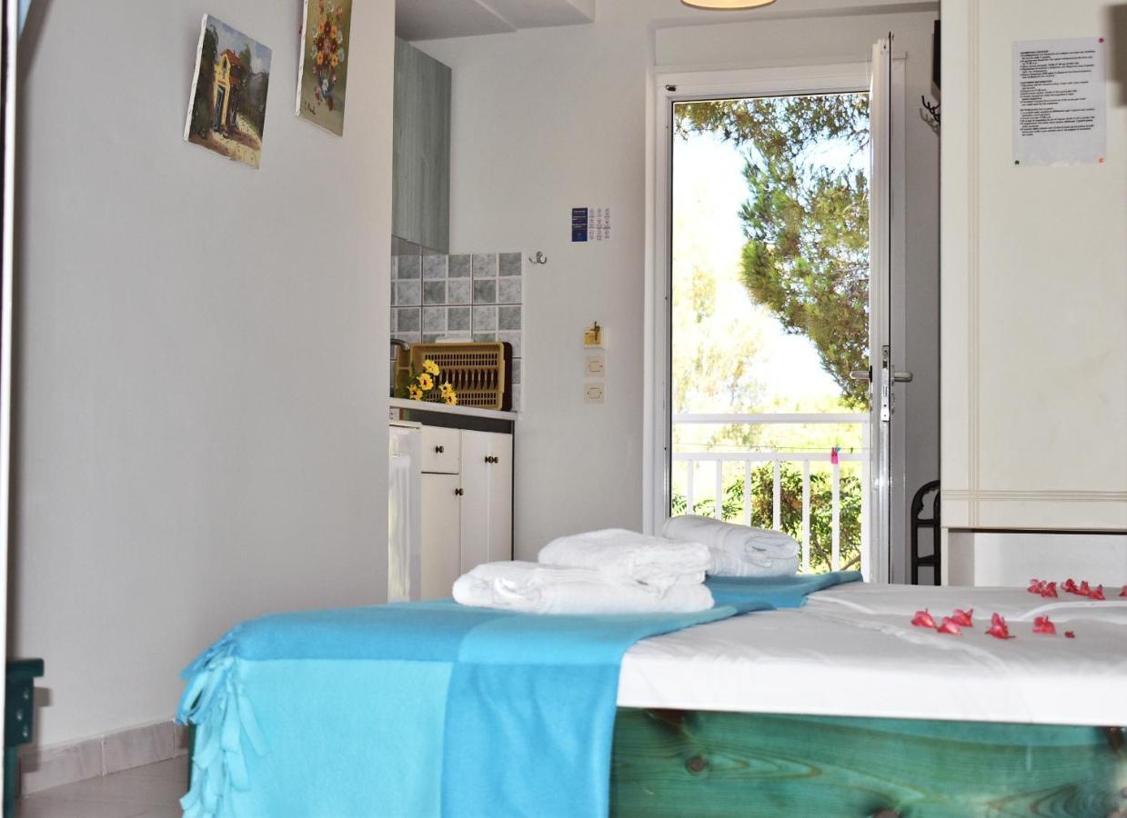 Kuris Studios & Apartments Vasilikí Dış mekan fotoğraf