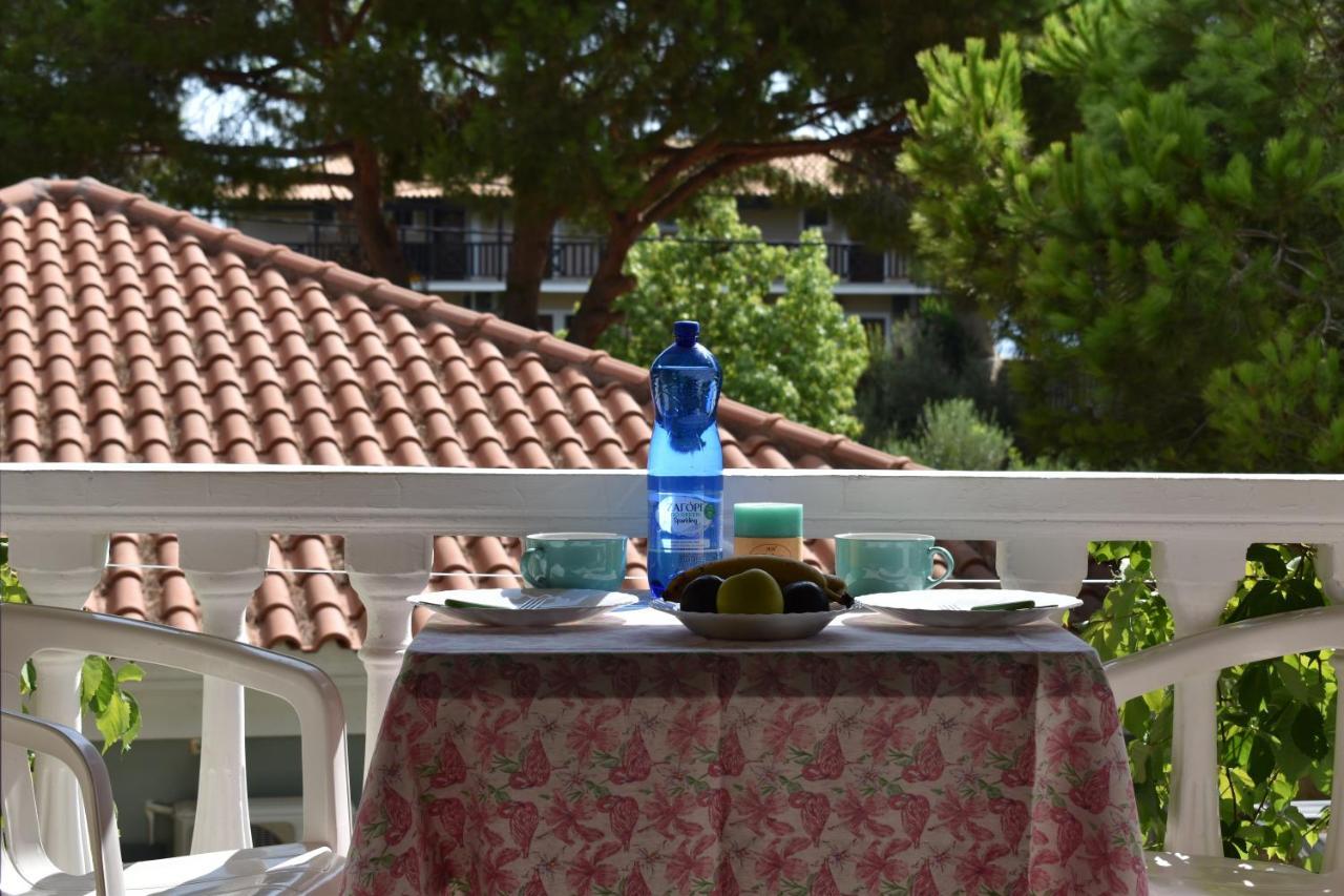 Kuris Studios & Apartments Vasilikí Dış mekan fotoğraf