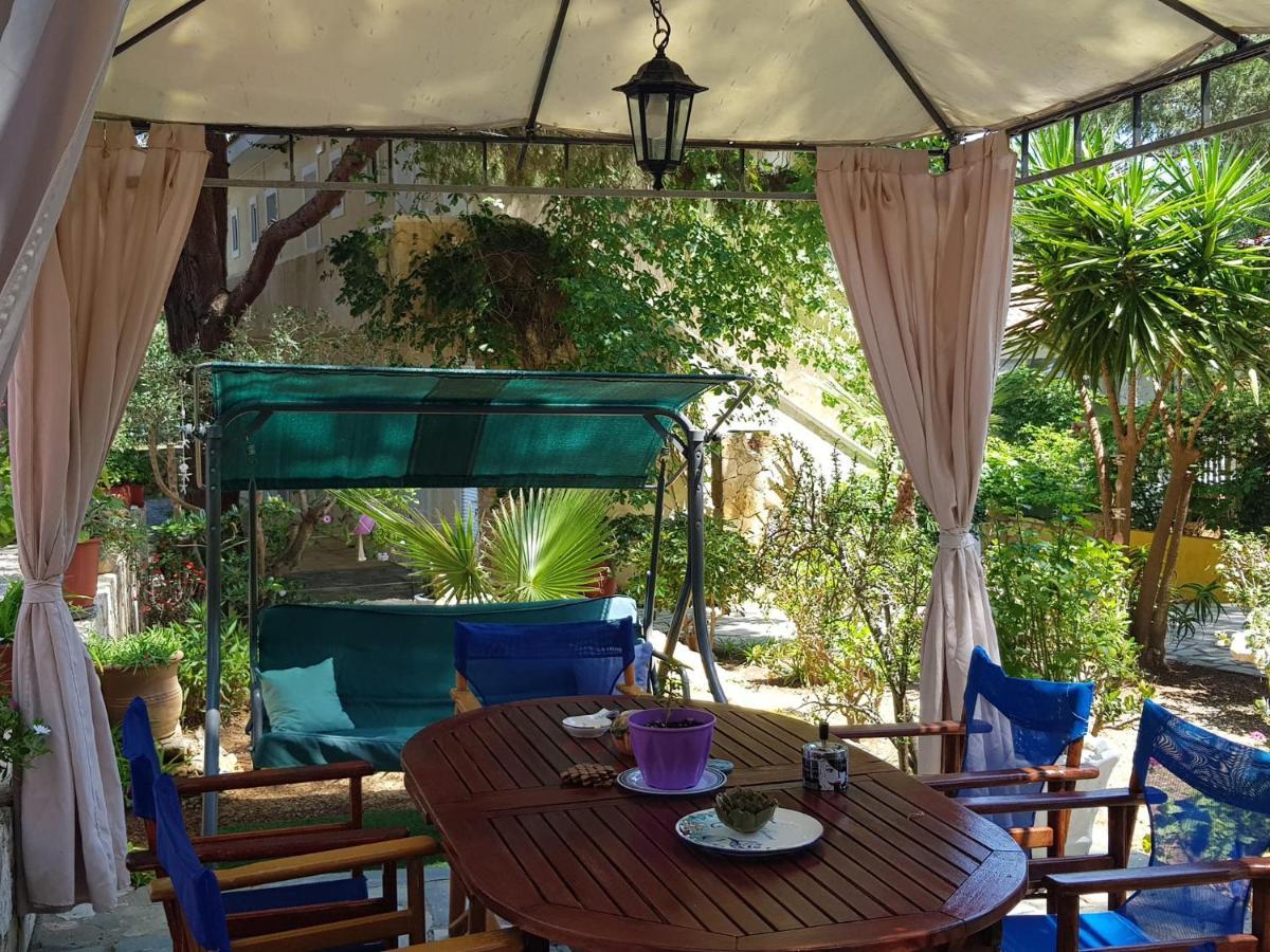 Kuris Studios & Apartments Vasilikí Dış mekan fotoğraf